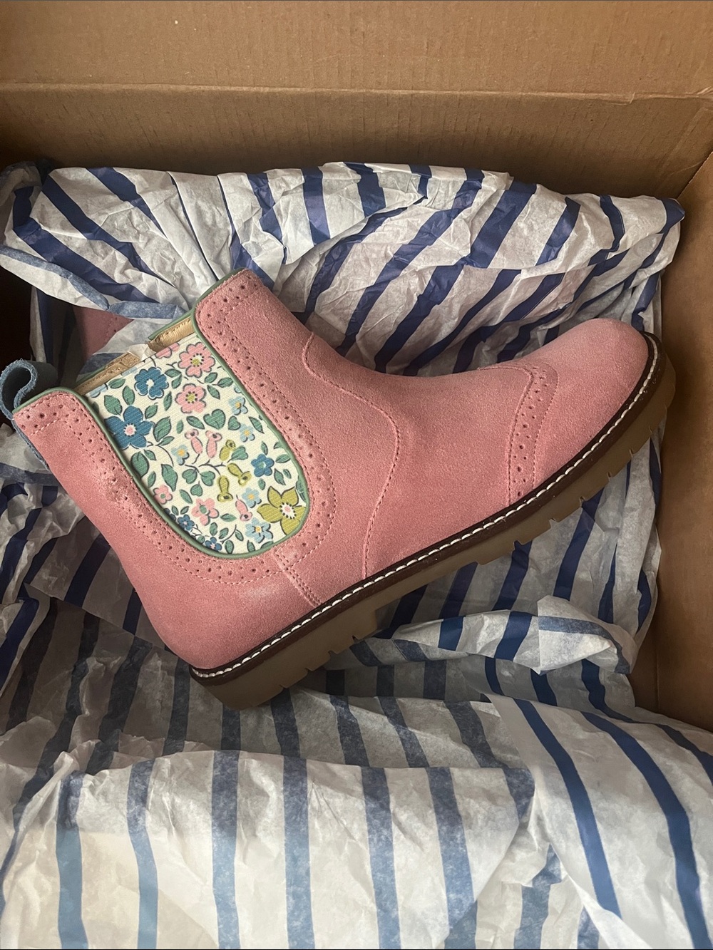 Boden Pink Suede Chelsea Boot with Floral Side Panel - Picture 4 of 6
